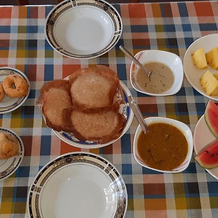 Juda Holiday Villa 拜蒂克洛 外观 照片